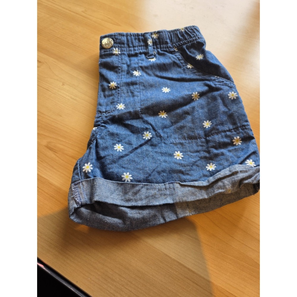 girls denim shorts Size 7